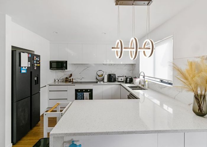  at 6/29 Buckingham Crescent, Manukau, Manukau City, Auckland