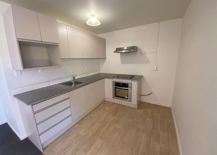  at 6/83 Lake Road, Devonport, North Shore City, Auckland