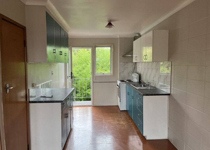  at 2/11 Wolverton Street, Avondale, Auckland City, Auckland
