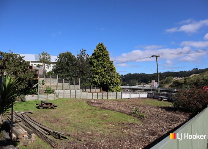  at 86 Main South Road, Green Island, Dunedin, Otago