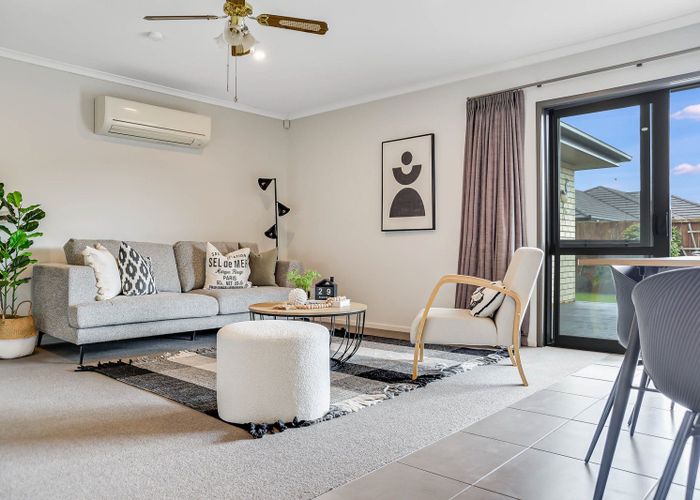  at 15 Waltham Place, Rototuna North, Hamilton