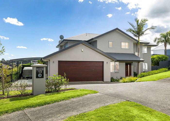  at 13 Rangi Avenue, Schnapper Rock, Auckland