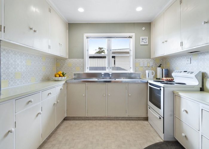  at 18 Fairview Avenue, Feilding, Feilding