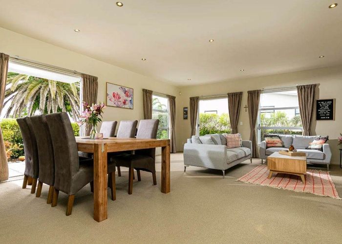  at 22/40 Scarlet Oak Drive, Schnapper Rock, Auckland