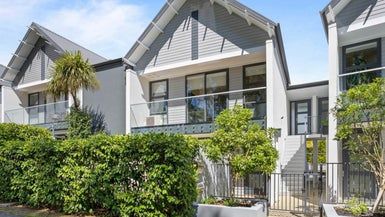  at 12A Blake Greens, Silverdale, Silverdale