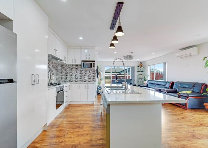  at 16 Softwood Avenue, Takanini, Auckland