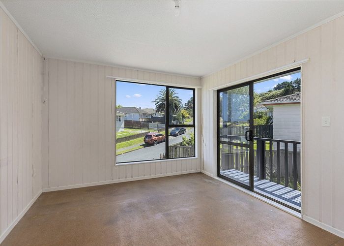  at 16 Penguin Grove, Waitangirua, Porirua, Wellington