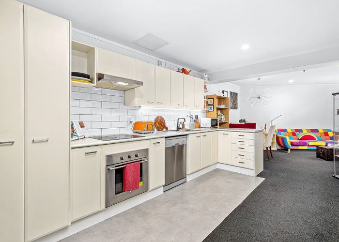  at 6 Whitaker Place, City Centre, Auckland City, Auckland