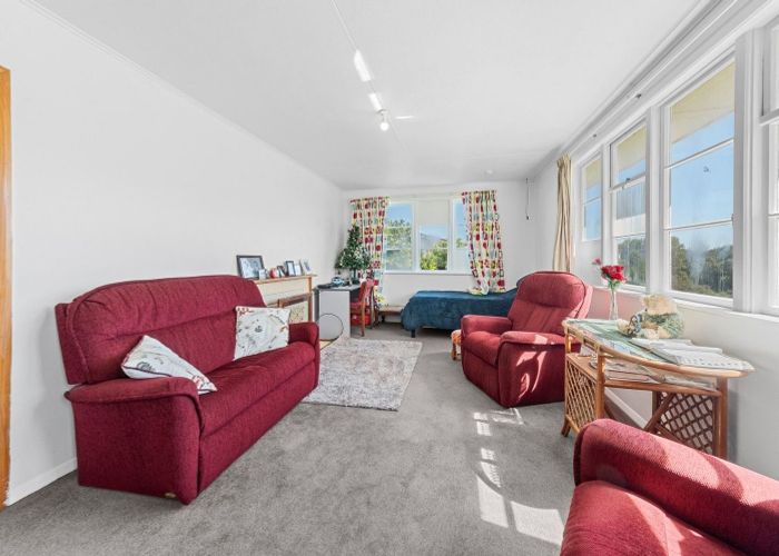  at 66 Banks Street, Marfell, New Plymouth