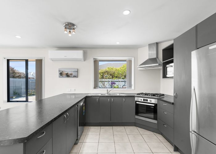  at 27A Hay Street, Bromley, Christchurch City, Canterbury