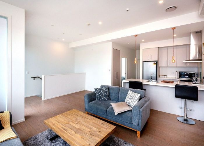  at C4/18 Oteha Valley Road Extension, Albany, North Shore City, Auckland