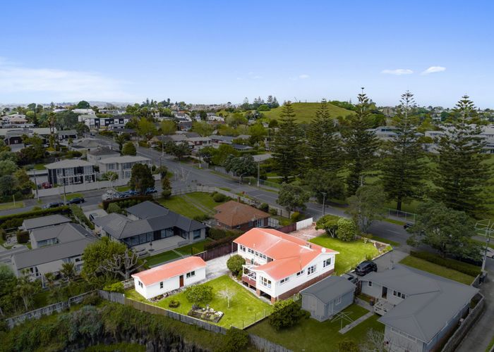  at 74 Riddell Road, Glendowie, Auckland