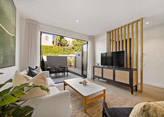  at 5/32 Dudley Road, Mission Bay, Auckland