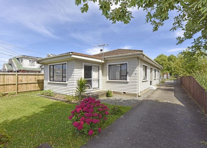  at 25 Hargood Street, Woolston, Christchurch City, Canterbury