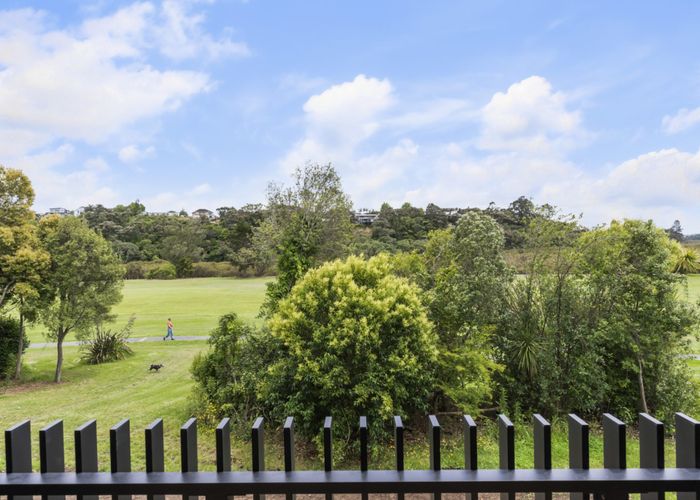  at 7/51 Taipari Road, Te Atatu Peninsula, Waitakere City, Auckland