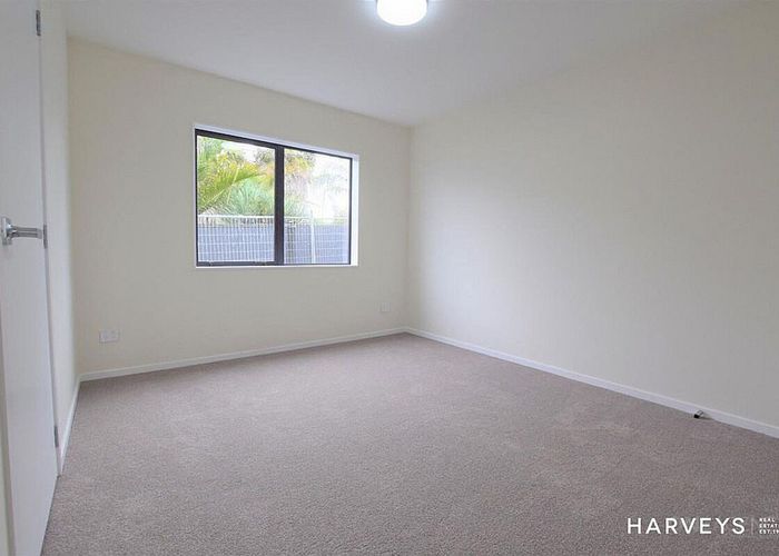  at 12 Pleasant Road, Glen Eden, Waitakere City, Auckland