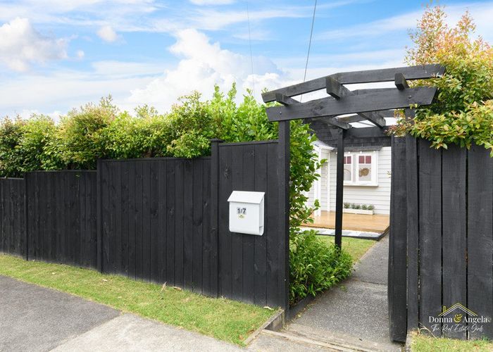  at 1/7 Akehurst Avenue, New Lynn, Auckland