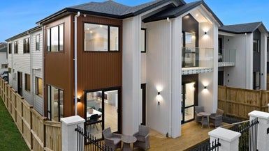  at 223C Murphys Road, Flat Bush, Auckland