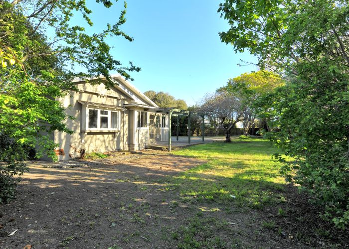  at 4 Burlington Street, Sydenham, Christchurch