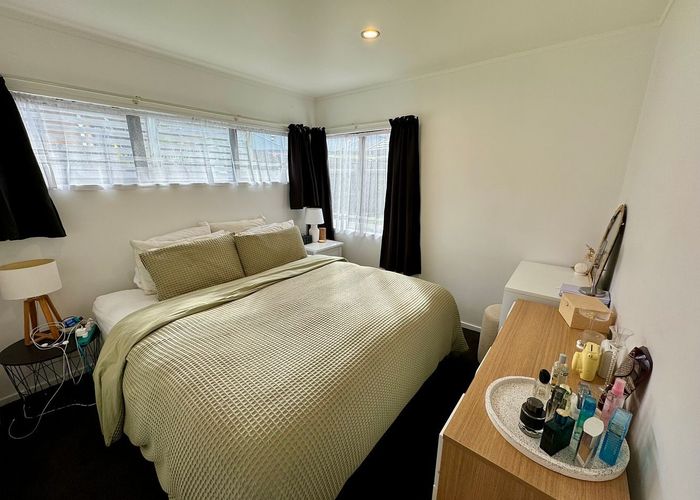  at 1A Ryden Place, Glen Eden, Waitakere City, Auckland