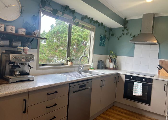  at 28B Philomel Crest, Welcome Bay, Tauranga, Bay Of Plenty