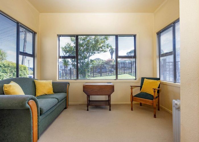  at 46 Savoy Road, Glen Eden, Waitakere City, Auckland