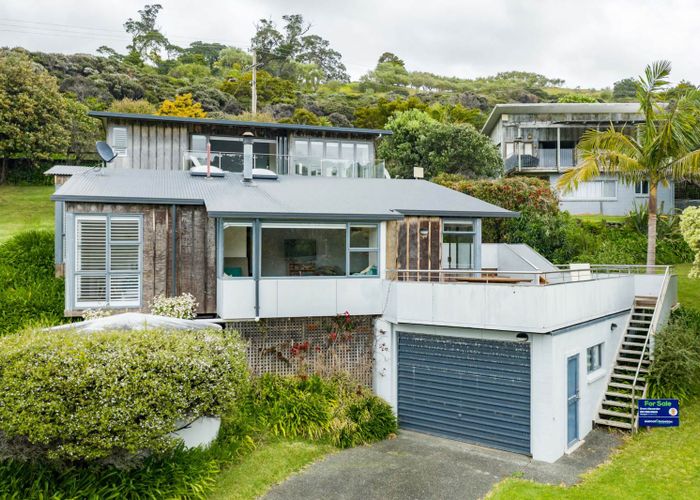  at 11 Barron Lane, Whananaki, Hikurangi