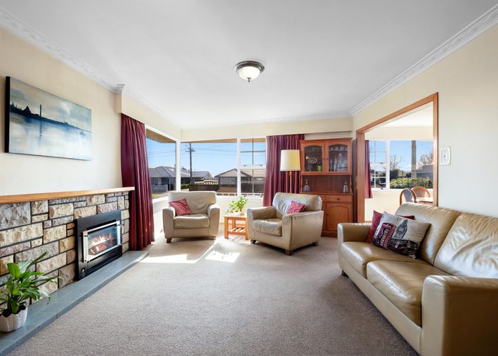  at 5 Smith Road, Merrilands, New Plymouth