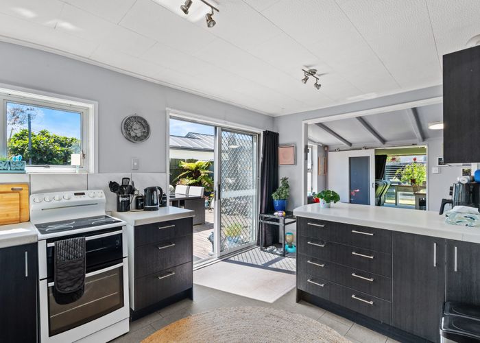  at 64 Cuffs Road, Wainoni, Christchurch