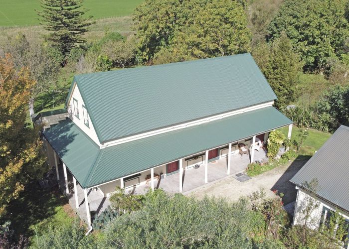 at 2269 State Highway 2, Te Hauke, Te Hauke