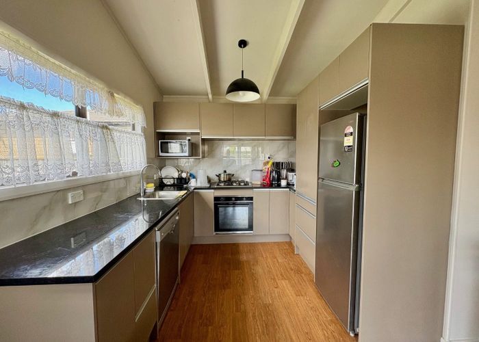  at 13A Duggan Avenue, Mangere, Manukau City, Auckland