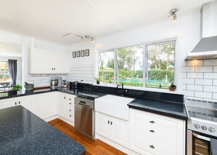  at 1112 Rangiotu Road, Rangiotu