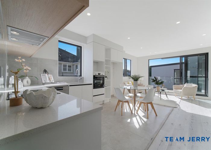  at 4/115 Tripoli Road, Panmure, Auckland City, Auckland