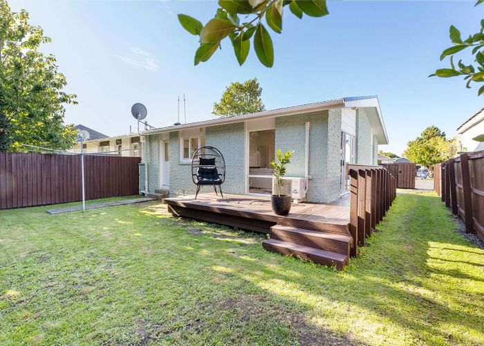  at 2/14 Frederick Street, Waltham, Christchurch City, Canterbury