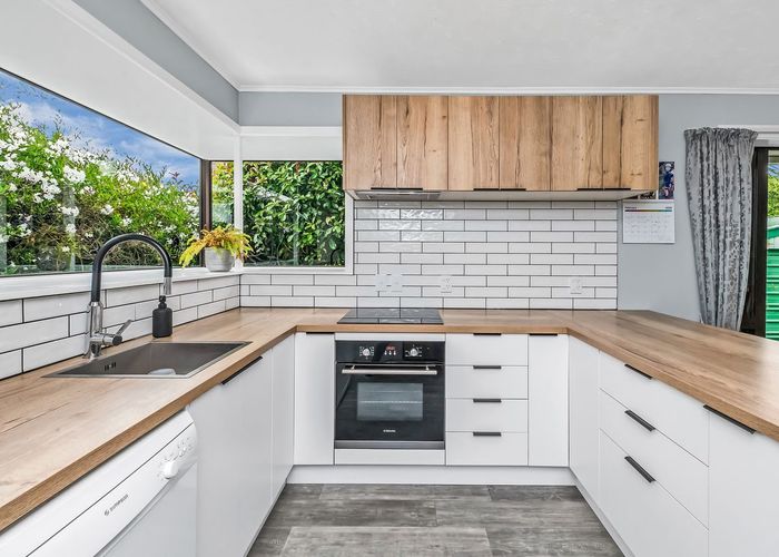  at 413 Yaldhurst Road, Russley, Christchurch
