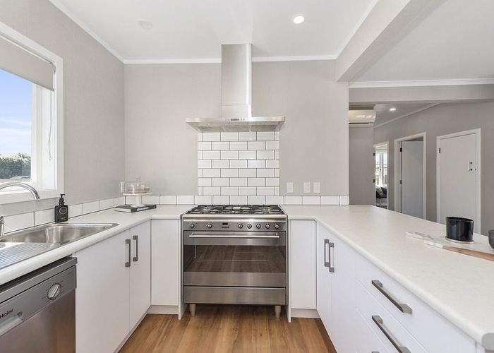  at 110 Cook Street, Hamilton East, Hamilton, Waikato
