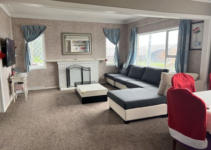  at 676 Pakuranga Road, Howick, Auckland