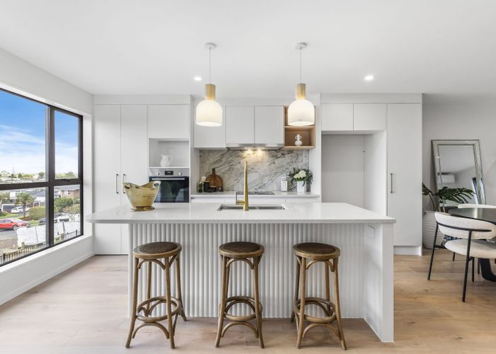  at 8C Howe Street, Howick, Manukau City, Auckland