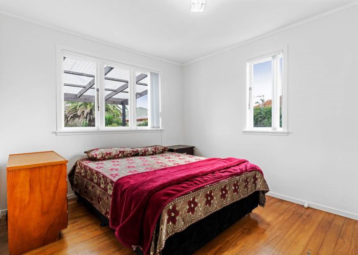 at 1/57 KELVIN RD, Papakura, Auckland