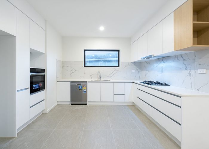  at 26b Universal Drive, Henderson, Waitakere City, Auckland