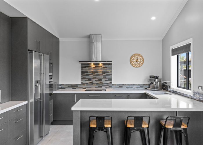  at 18 Bellona Place, Flagstaff, Hamilton