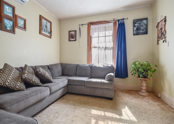  at 2/141 Colwill Road, Massey, Auckland
