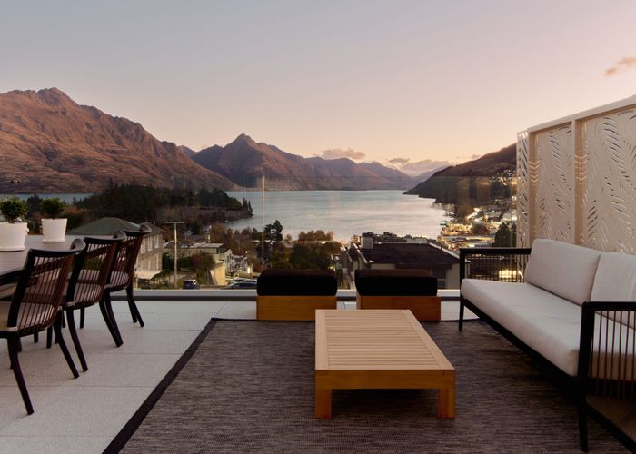  at 43 Hallenstein Street, Queenstown Hill, Queenstown-Lakes, Otago