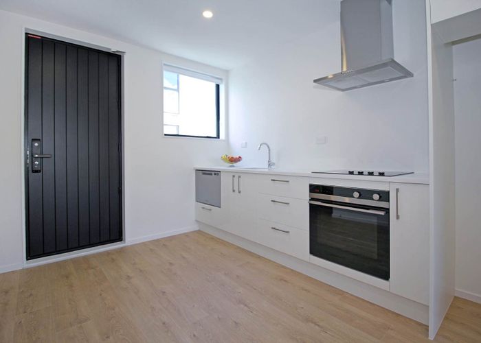  at 18 Rutland Road, Mount Wellington, Auckland