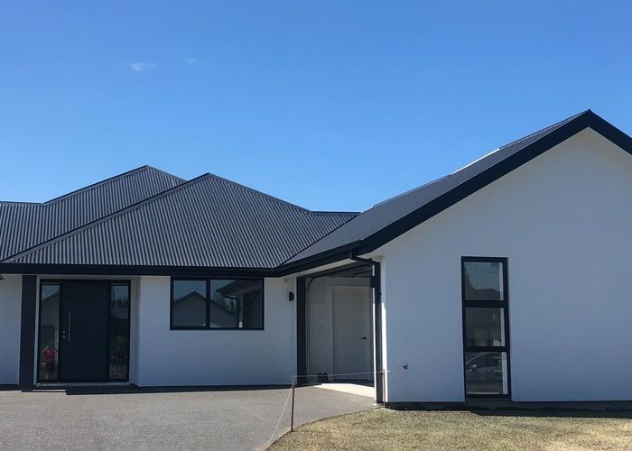  at 11 Meadow Stream Drive, Casebrook, Christchurch City, Canterbury