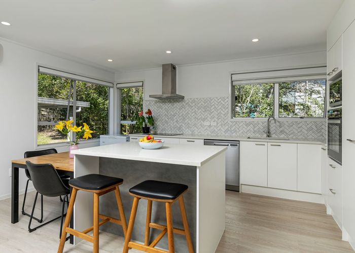  at 23 Leo Street, Glen Eden, Waitakere City, Auckland
