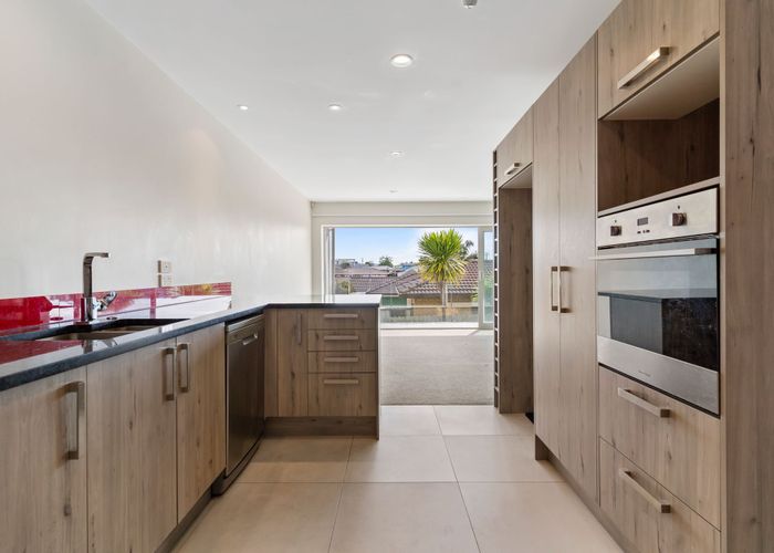  at 2/23 Wellington Street, Papakura, Papakura, Auckland