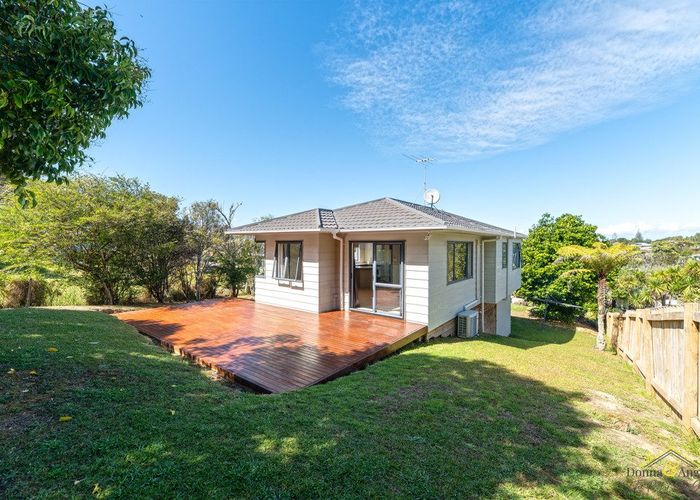  at 14A Tauhara Street, Green Bay, Waitakere City, Auckland