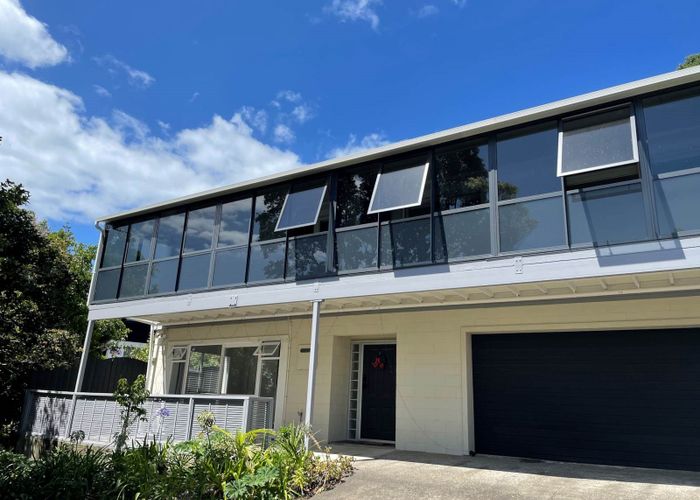  at 50 Newhaven Terrace, Mairangi Bay, Auckland