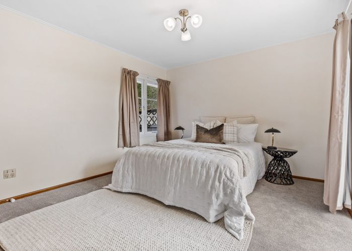  at 40 Vodanovich Road, Te Atatu South, Waitakere City, Auckland